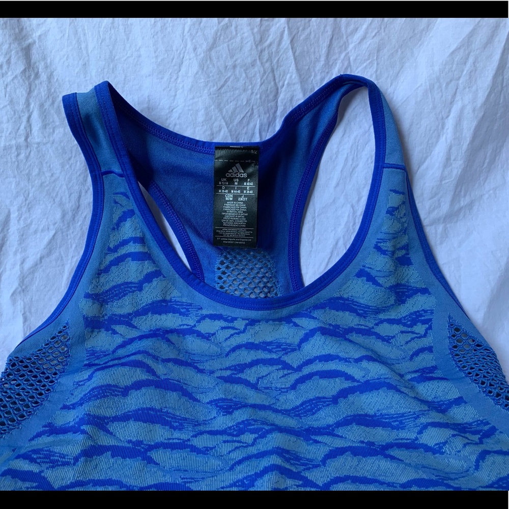 Adidas women’s workout top For the Oceans. Size M - Picture 6 of 7